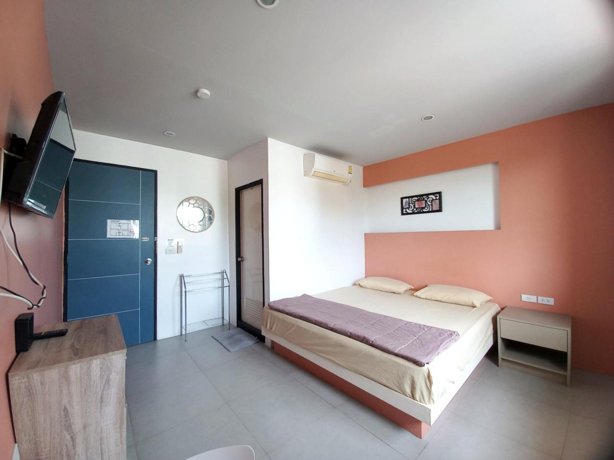 In Phuket House Hotel Exterior photo